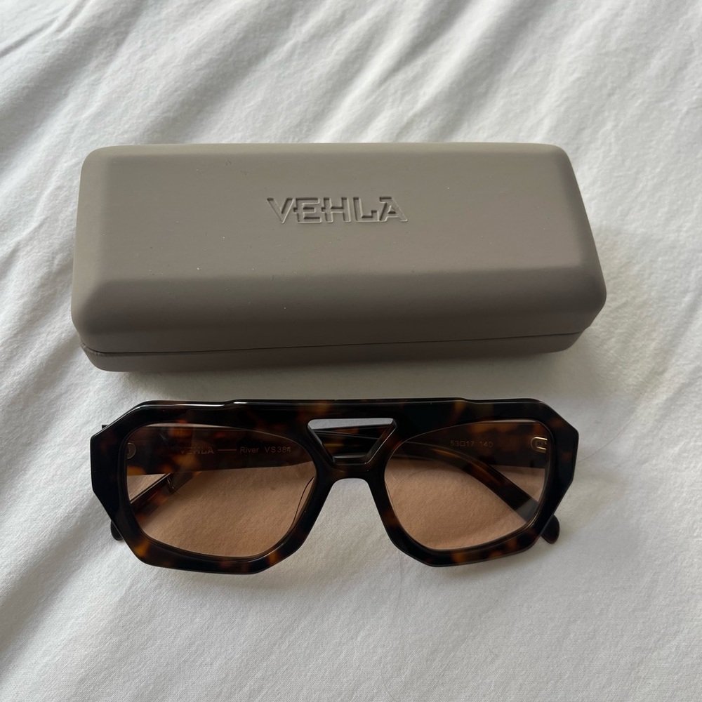 BRAND NEW NEVER WORN VEHLA EYEWEAR GLASSES